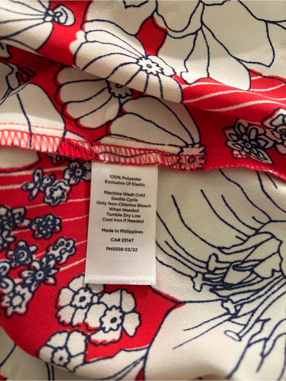Talbots Red, White & Blue Floral Smocked Top - 3X - Picture 7 of 7